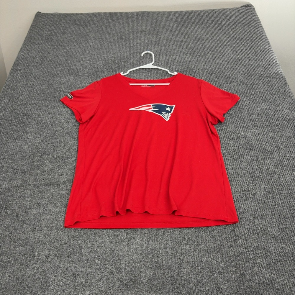 New England Patriots Under Armour T Shirt Womens XL Red HeatGear V Neck Athletic